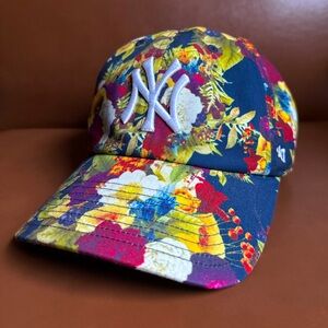 ONE-OF-A-KIND NY Yankees Floral 47 Baseball Cap Sample